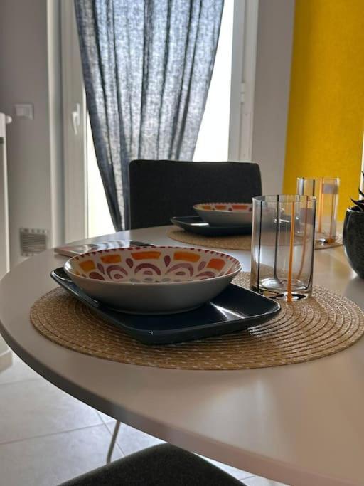 Faro Sul Mare Luxury Apartment - Zona Fiera Bari Dış mekan fotoğraf