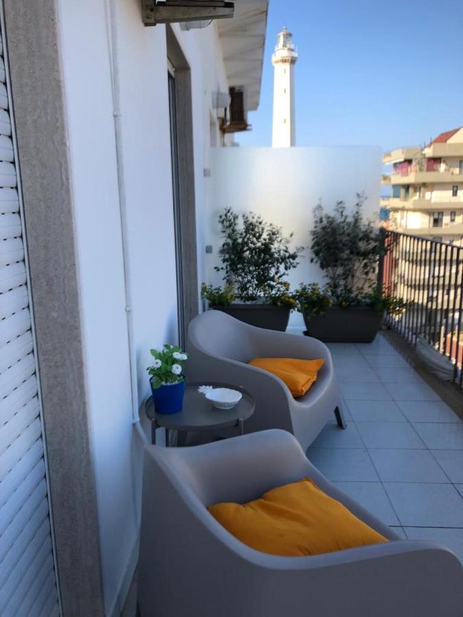 Faro Sul Mare Luxury Apartment - Zona Fiera Bari Dış mekan fotoğraf