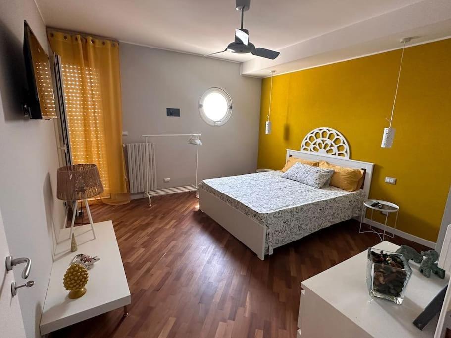 Faro Sul Mare Luxury Apartment - Zona Fiera Bari Dış mekan fotoğraf